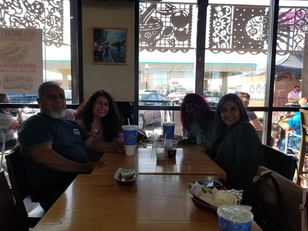 Taco Cabana | restaurant | 1777 Lee Trevino Dr, El Paso, TX 79936, USA | 9155958898 OR +1 915-595-8898