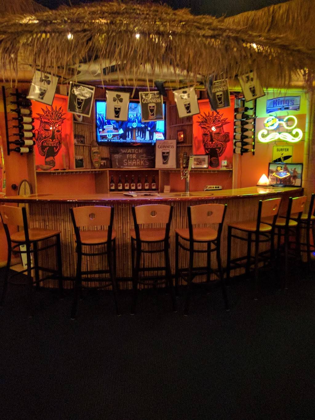 Beach Hut Deli | meal takeaway | 6823 Douglas Blvd, Granite Bay, CA 95746, USA | 9167913130 OR +1 916-791-3130