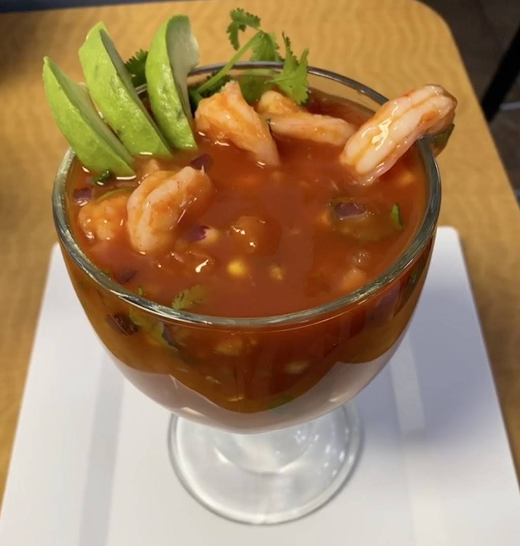 La Noria Bar & Mariscos | restaurant | 911 E Morris St, Wichita, KS 67211, USA | 3162953626 OR +1 316-295-3626