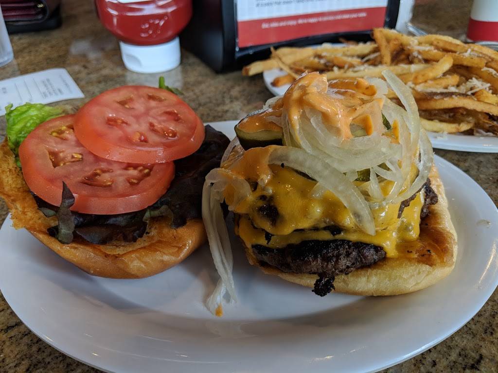 BurgerMonger | restaurant | 3838 W Neptune St, Tampa, FL 33629, USA | 8132540290 OR +1 813-254-0290