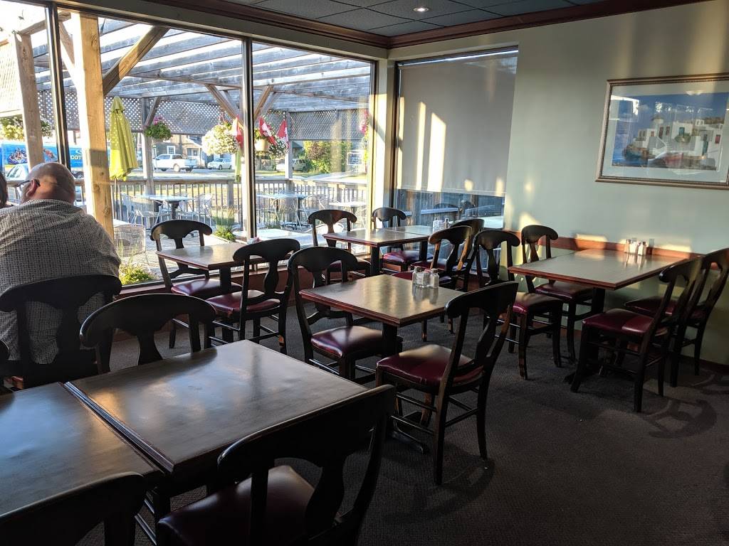 Lakefield Restaurant | restaurant | 107 Queen St, Lakefield, ON K0L 2H0, Canada | 7056521119 OR +1 705-652-1119