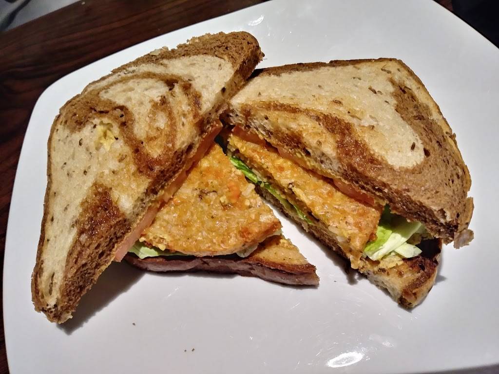 Woodys Palm House | night club | 450 S Palm Canyon Dr, Palm Springs, CA 92262, USA | 7602300188 OR +1 760-230-0188