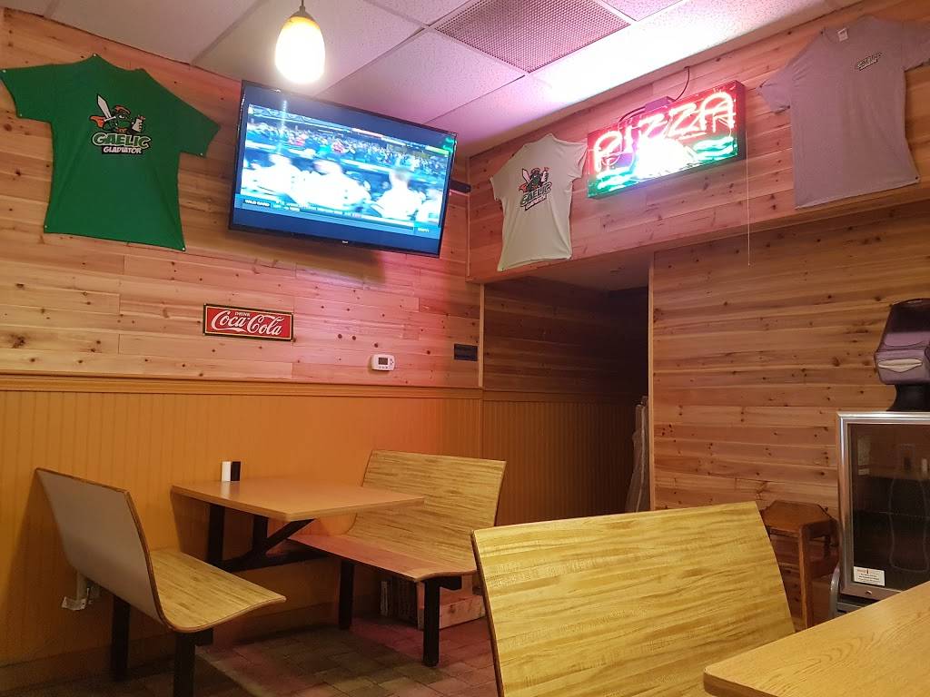 Takis Pizza | restaurant | 547 Main St, West Yarmouth, MA 02673, USA | 5087713331 OR +1 508-771-3331