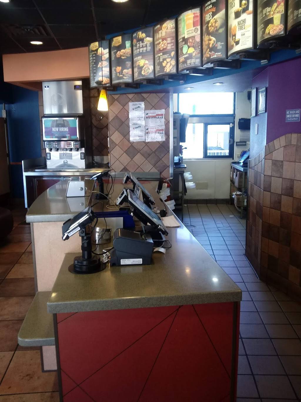 Del Taco | meal takeaway | 5915 W Sahara Ave, Las Vegas, NV 89102, USA | 7023648573 OR +1 702-364-8573