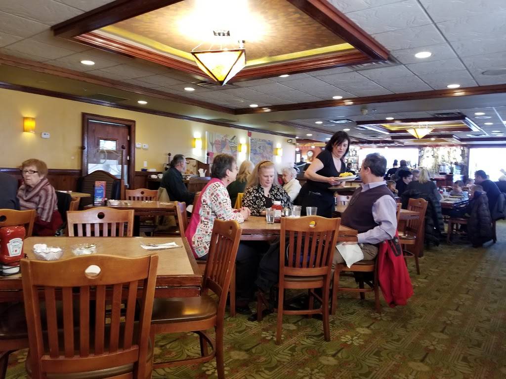 Downers Delight | restaurant | 401 75th St, Downers Grove, IL 60516, USA | 6302419671 OR +1 630-241-9671