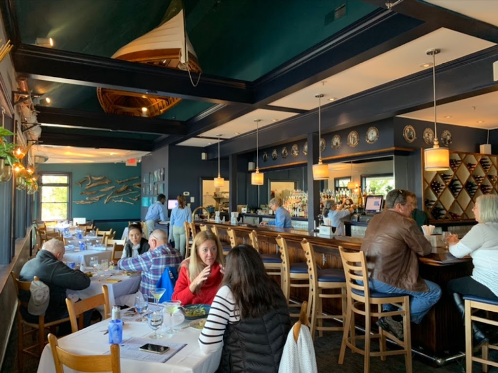 La Vela Italian Restaurant | restaurant | 251 C St, Solomons, MD 20688, USA | 4103264817 OR +1 410-326-4817