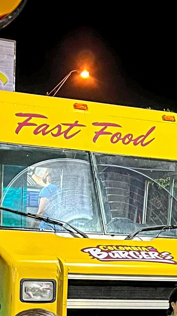 Colombia Burgers | restaurant | 6710 SW 117th Ave, Kendall, FL 33183, USA | 7869619738 OR +1 786-961-9738