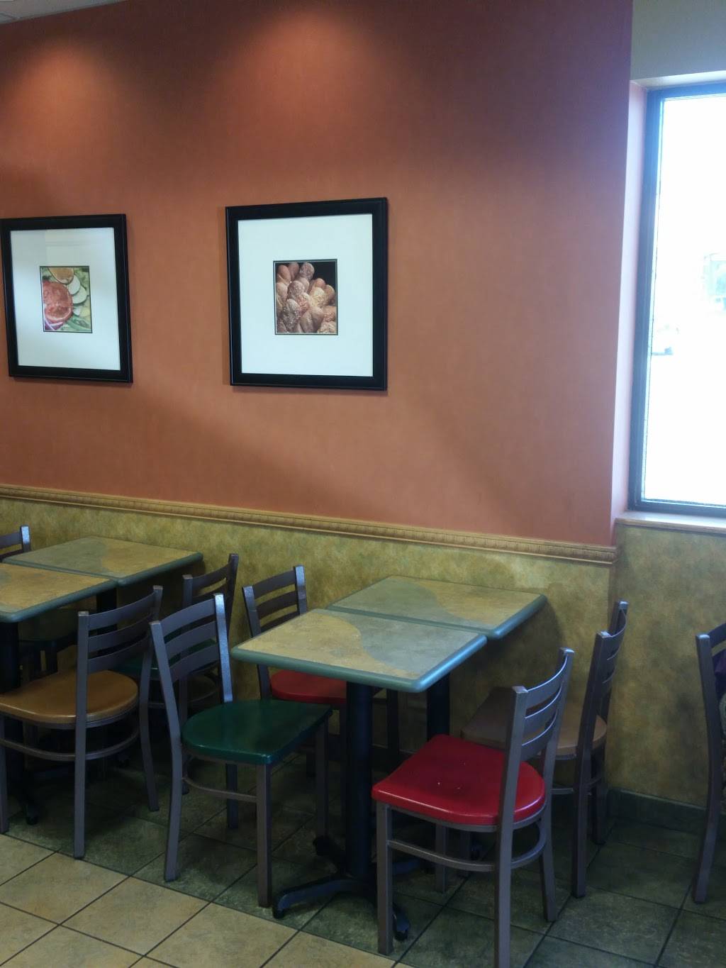 Subway | meal takeaway | 5754 Palmer Park Blvd Unit C, Colorado Springs, CO 80915, USA | 7192193119 OR +1 719-219-3119