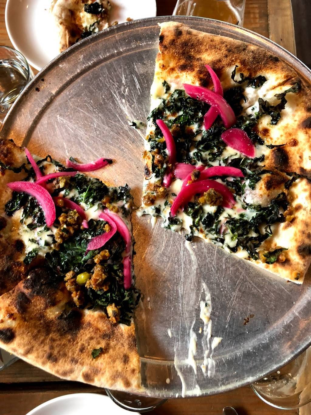 Urban Village Brewing Company | restaurant | 1001 N 2nd St, Philadelphia, PA 19123, USA | 2676871961 OR +1 267-687-1961