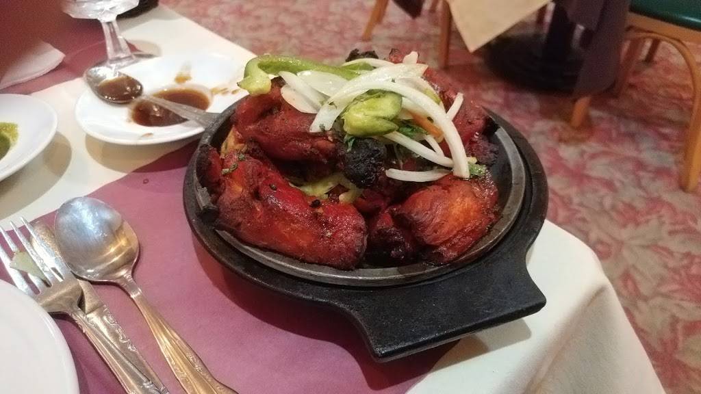 Athidhi Dosa & Biryani Point | restaurant | 520 Ernston Rd #4, Parlin, NJ 08859, USA | 7325252055 OR +1 732-525-2055