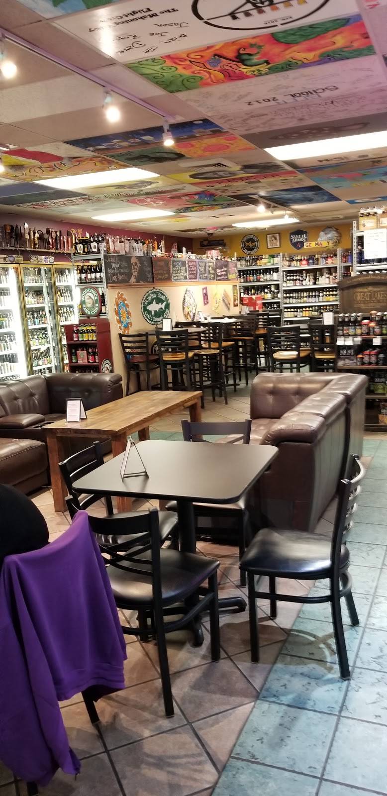 Vintage Estate Wine and Beer | restaurant | 7317 South Ave, Boardman, OH 44512, USA | 3306298080 OR +1 330-629-8080