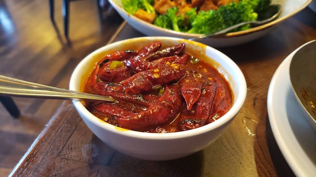 P.F. Changs | restaurant | 514 Spectrum Center Dr, Irvine, CA 92618, USA | 9494531211 OR +1 949-453-1211