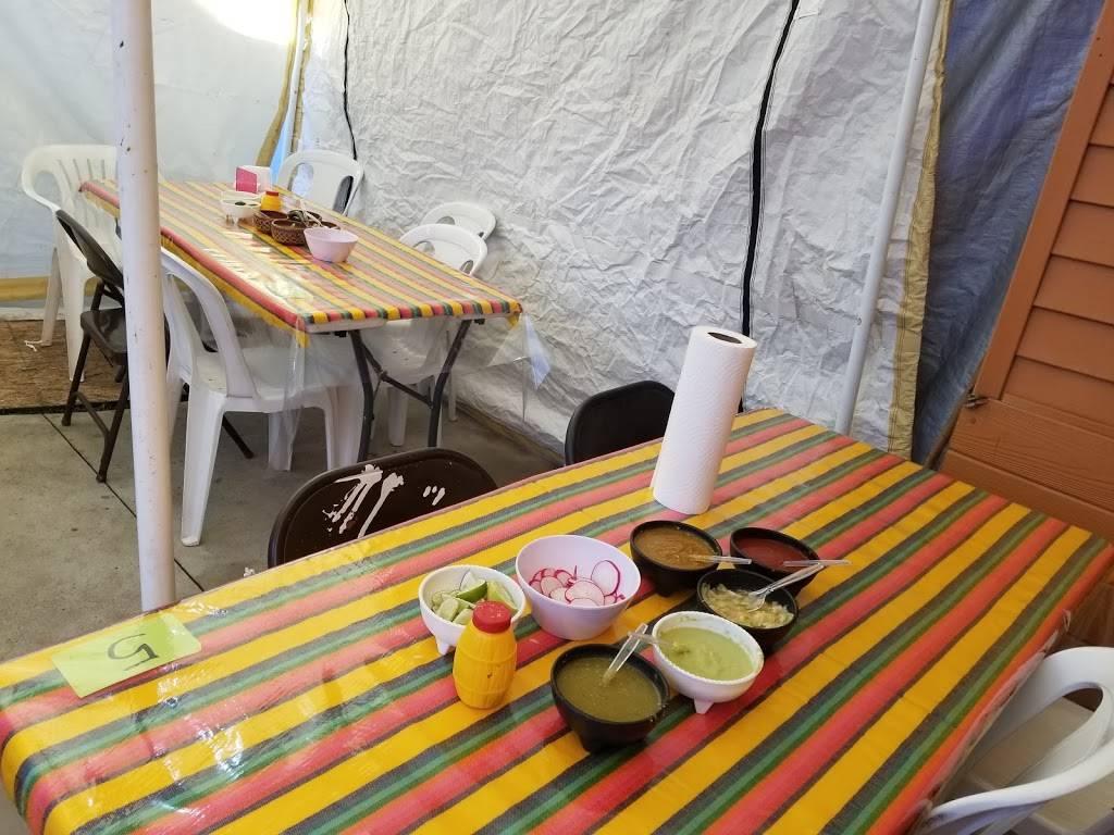 Taqueria Los tapatios | restaurant | 6442 Hanson St, Detroit, MI 48210, USA | 7347738795 OR +1 734-773-8795