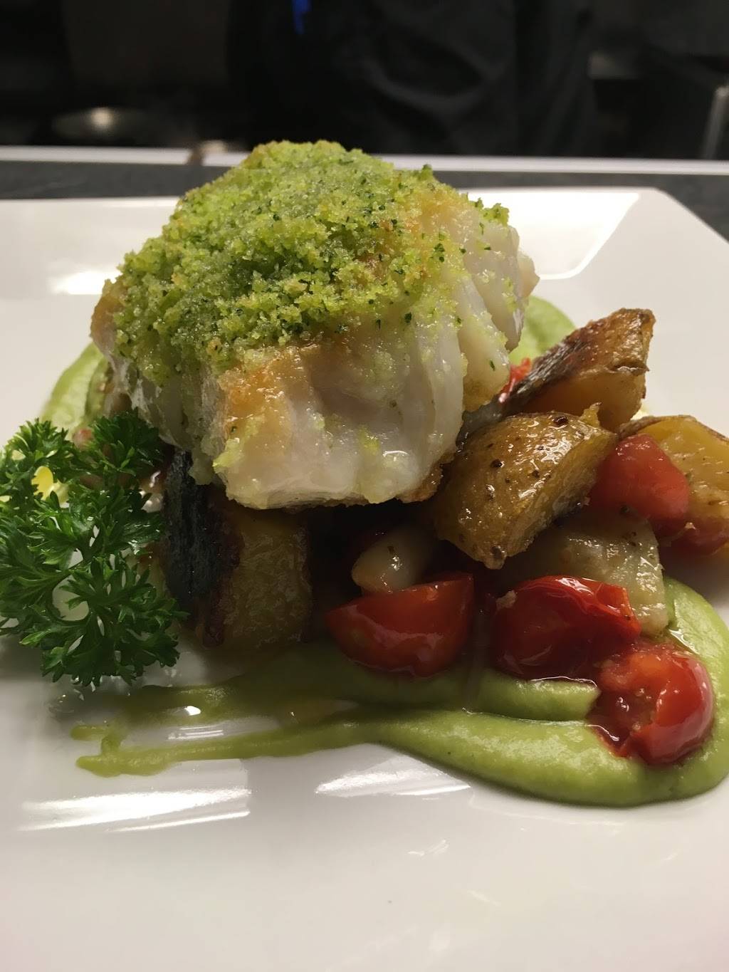 Spinnaker Restaurant | restaurant | 2019 Main St #1821, Brewster, MA 02631, USA | 5088967644 OR +1 508-896-7644