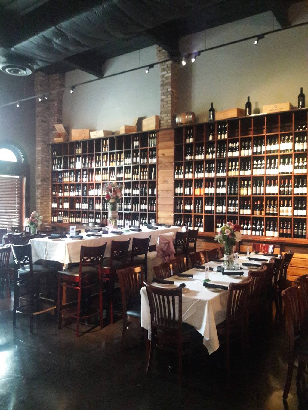 The Wine Cellar | restaurant | 540 Texas Ave Ste B, Houston, TX 77002, USA | 7132252400 OR +1 713-225-2400