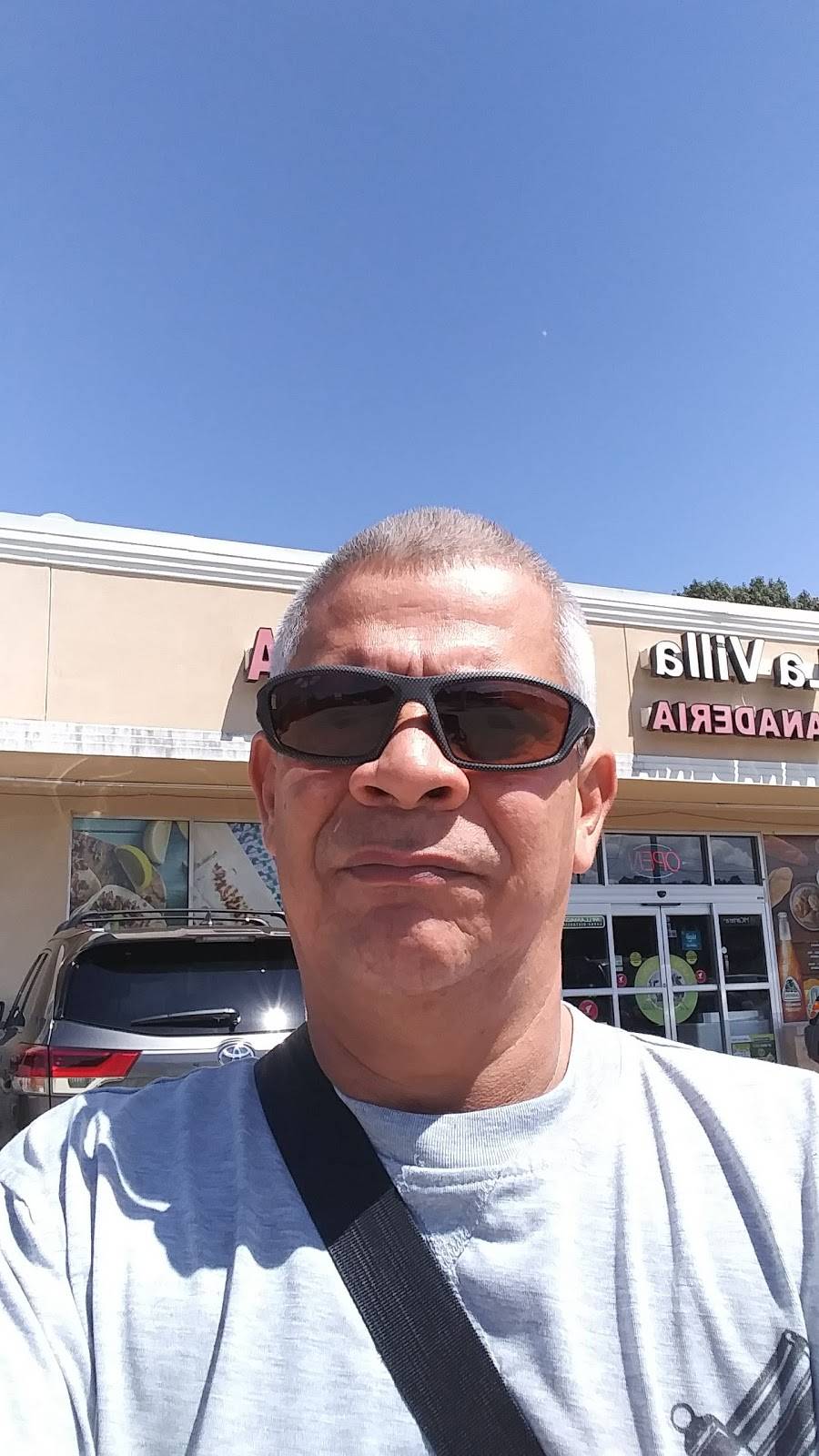 La Villa | restaurant | 6565-6569 GA-92, Acworth, GA 30102, USA | 6789949599 OR +1 678-994-9599