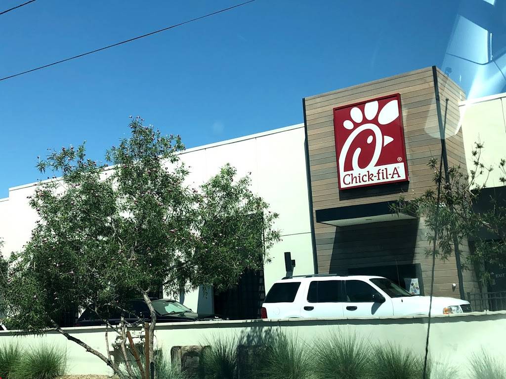 Chick-fil-A | restaurant | 1601 E Camelback Rd, Phoenix, AZ 85016, USA | 6022644450 OR +1 602-264-4450