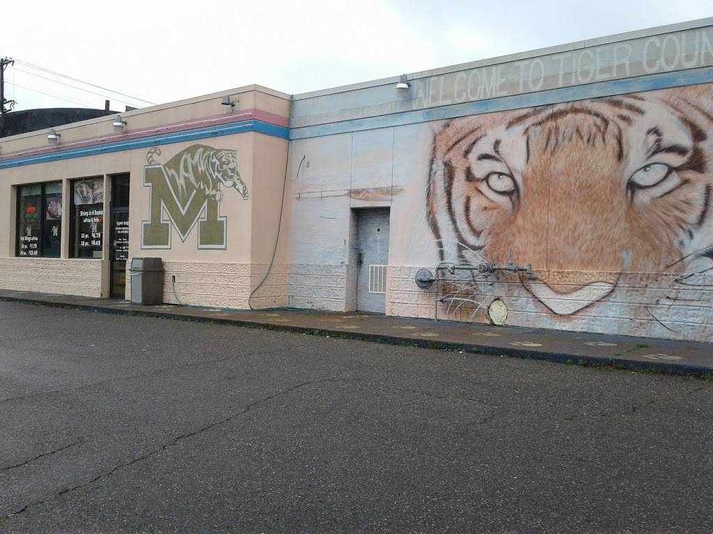 Yums | restaurant | 782 S Highland St, Memphis, TN 38111, USA | 9014544800 OR +1 901-454-4800