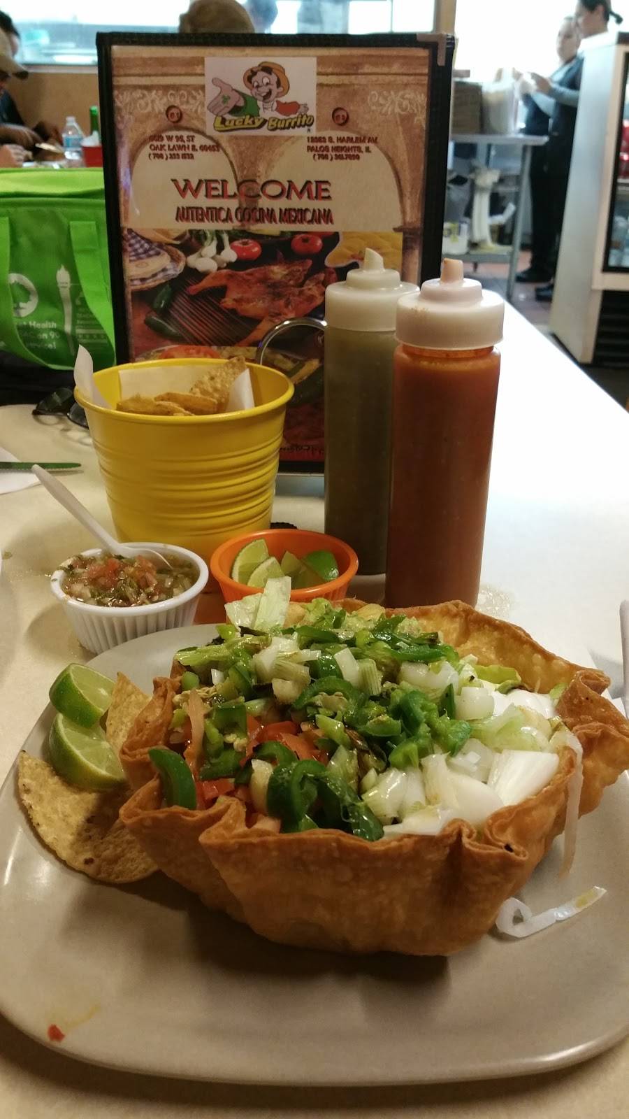 Lucky Burrito | restaurant | 6619 95th St, Oak Lawn, IL 60453, USA | 7082331532 OR +1 708-233-1532