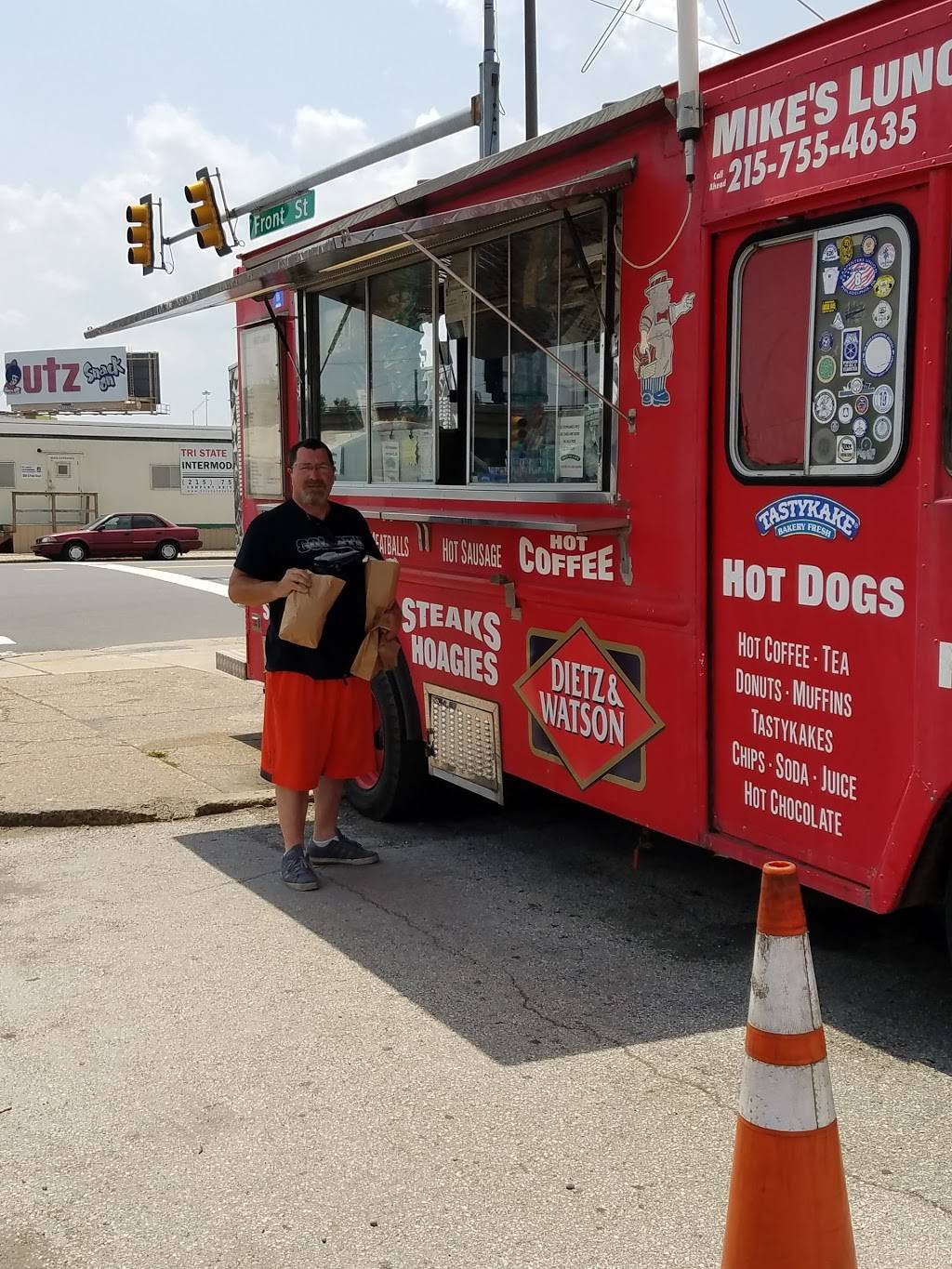 Mikes Lunch | meal takeaway | 3490 S Front St, Philadelphia, PA 19148, USA | 2157554635 OR +1 215-755-4635