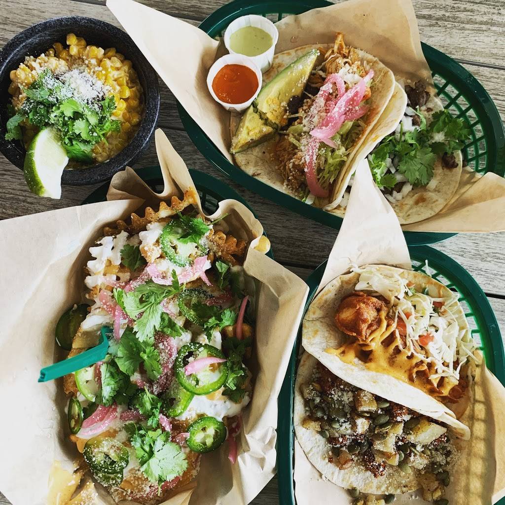 Fairways Cantina | restaurant | 3851 Manor Rd, Austin, TX 78723, USA | 5122942211 OR +1 512-294-2211