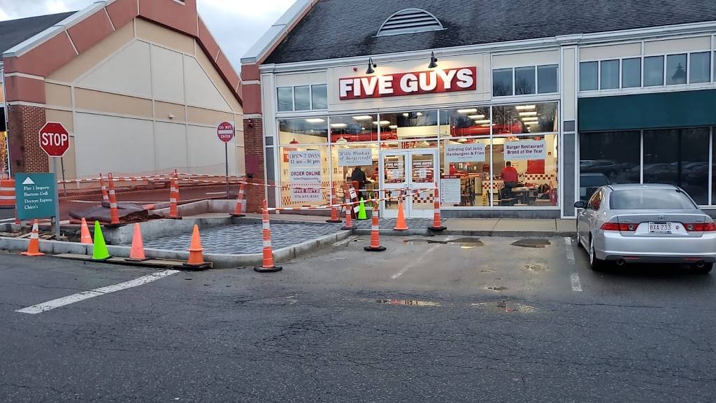 Five Guys | restaurant | 115 Turnpike St, North Andover, MA 01845, USA | 9786558380 OR +1 978-655-8380