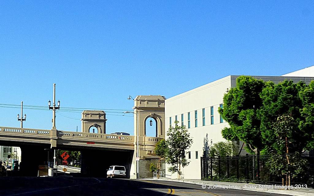 One Eyed Gypsy | restaurant | 901 E 1st St, Los Angeles, CA 90012, USA | 6263403529 OR +1 626-340-3529