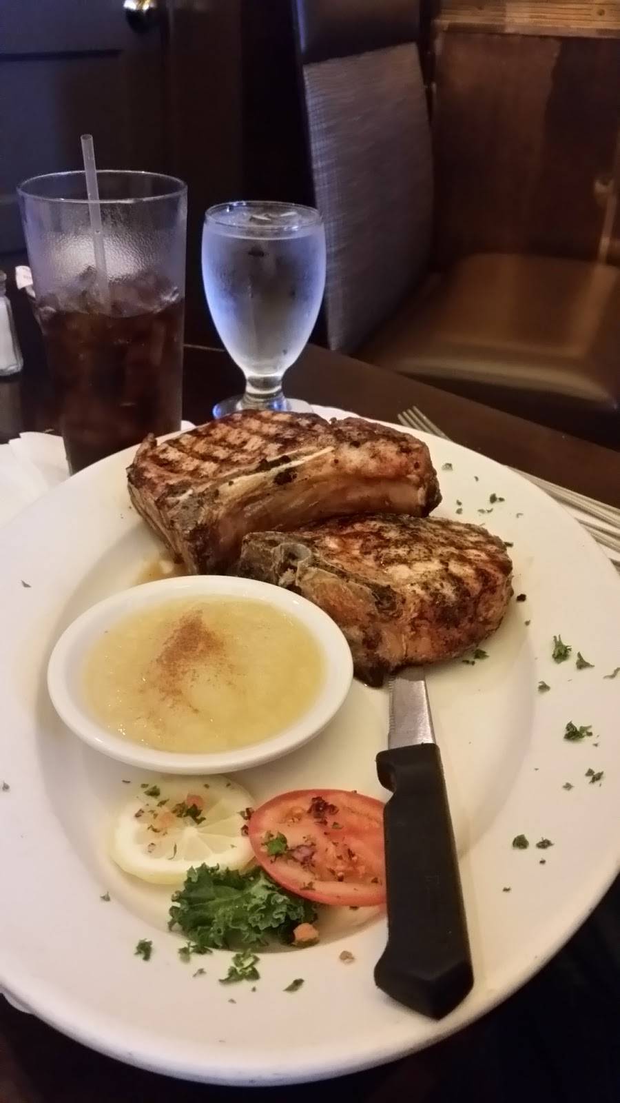 Tavern Restaurant | restaurant | 2 Broad St, Westfield, MA 01085, USA | 4135620335 OR +1 413-562-0335