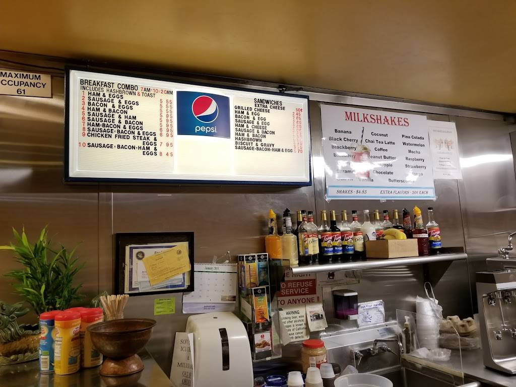 Burger Inn | restaurant | 3511, 915 K St, Sacramento, CA 95814, USA | 9164442336 OR +1 916-444-2336