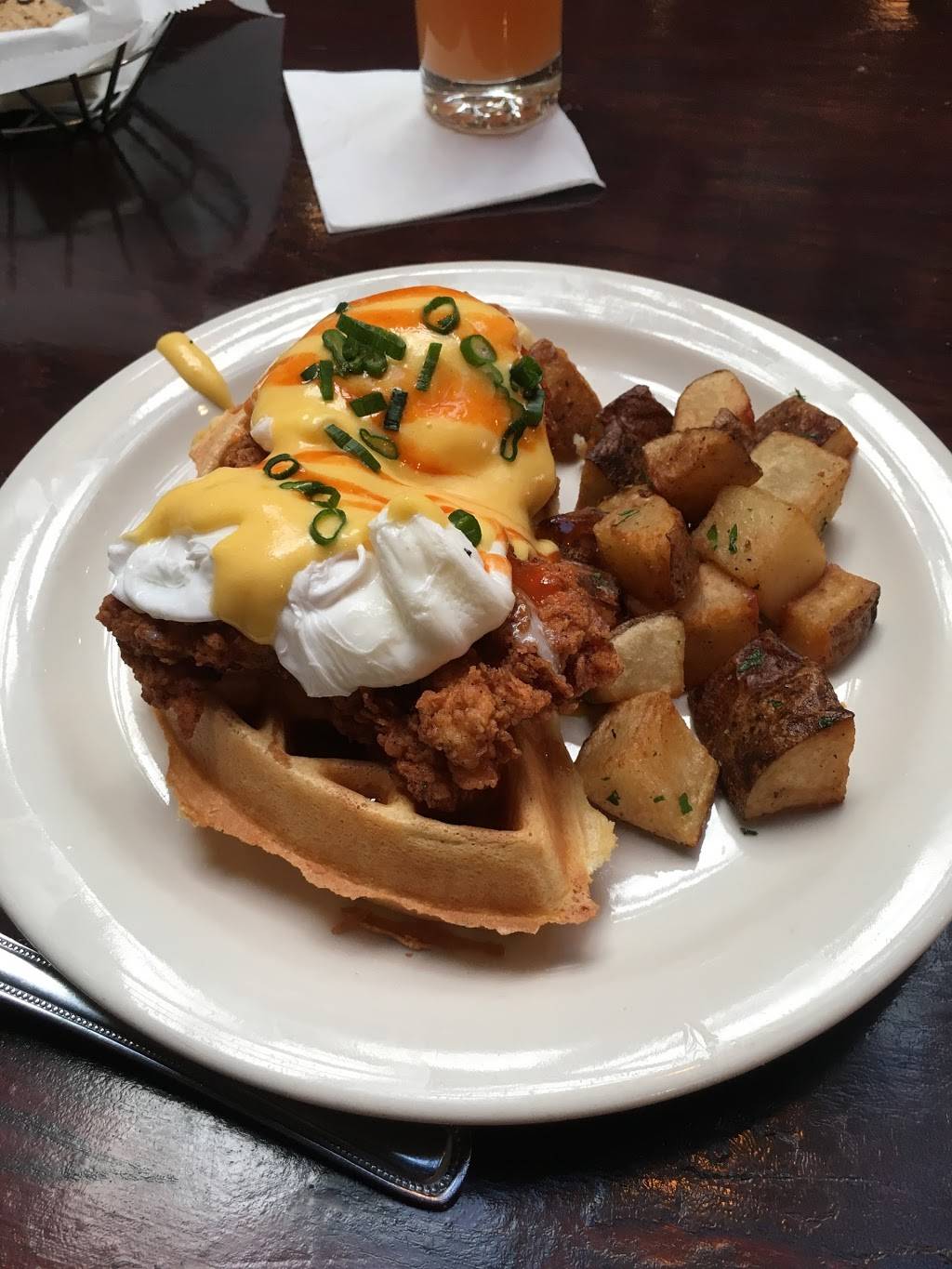 Winnies Manayunk | restaurant | 4266 Main St, Philadelphia, PA 19127, USA | 2154872663 OR +1 215-487-2663