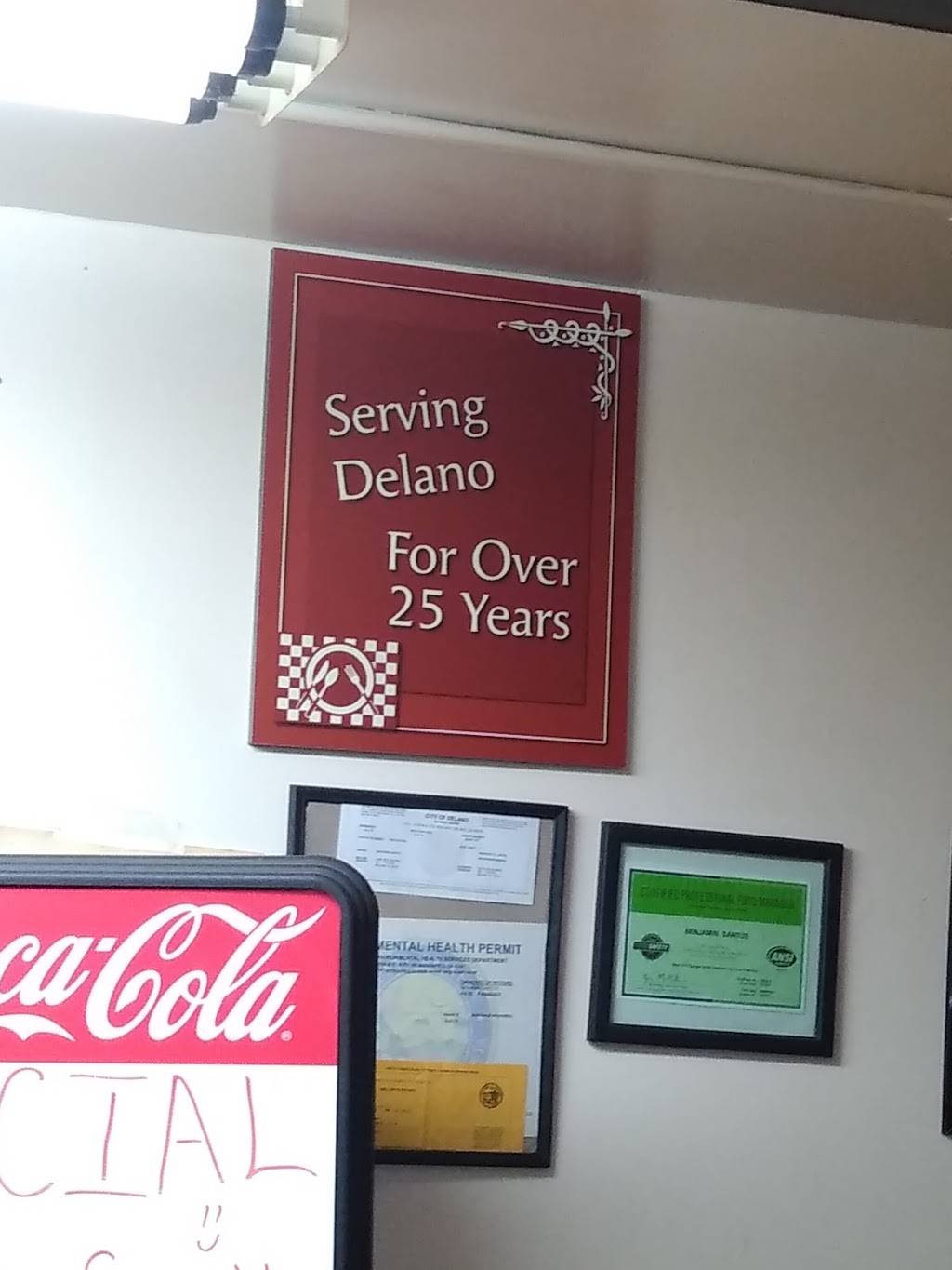 Lupes Restaurant | restaurant | 2252, 925 11th Ave, Delano, CA 93215, USA | 6617254377 OR +1 661-725-4377