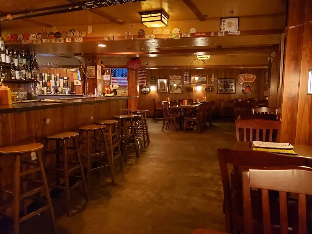 Quarry House Tavern | restaurant | 8401 Georgia Ave, Silver Spring, MD 20910, USA | 3018445504 OR +1 301-844-5504