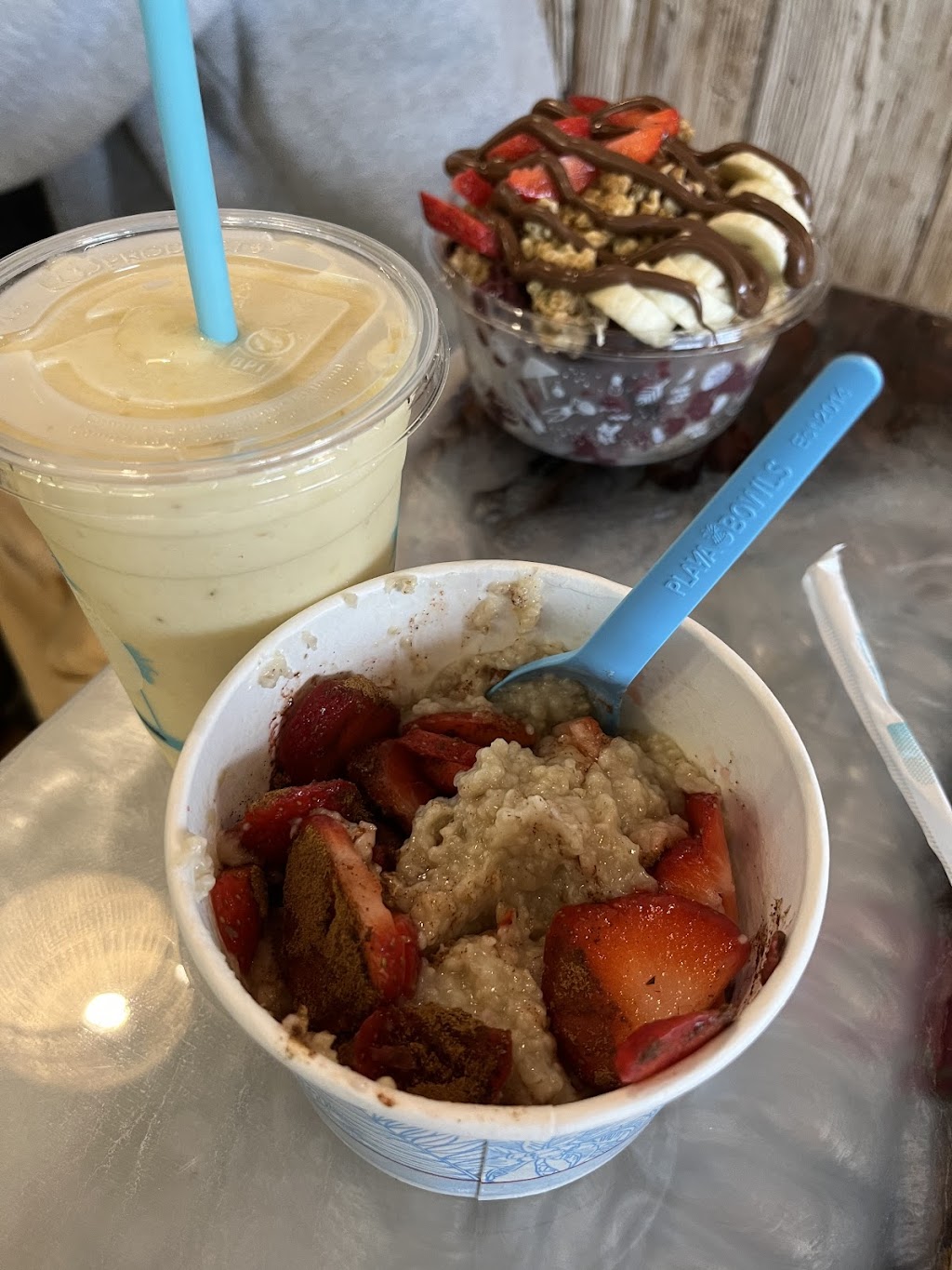 Playa Bowls | restaurant | 39761 Traditions Dr, Northville, MI 48167, USA | 2489242182 OR +1 248-924-2182