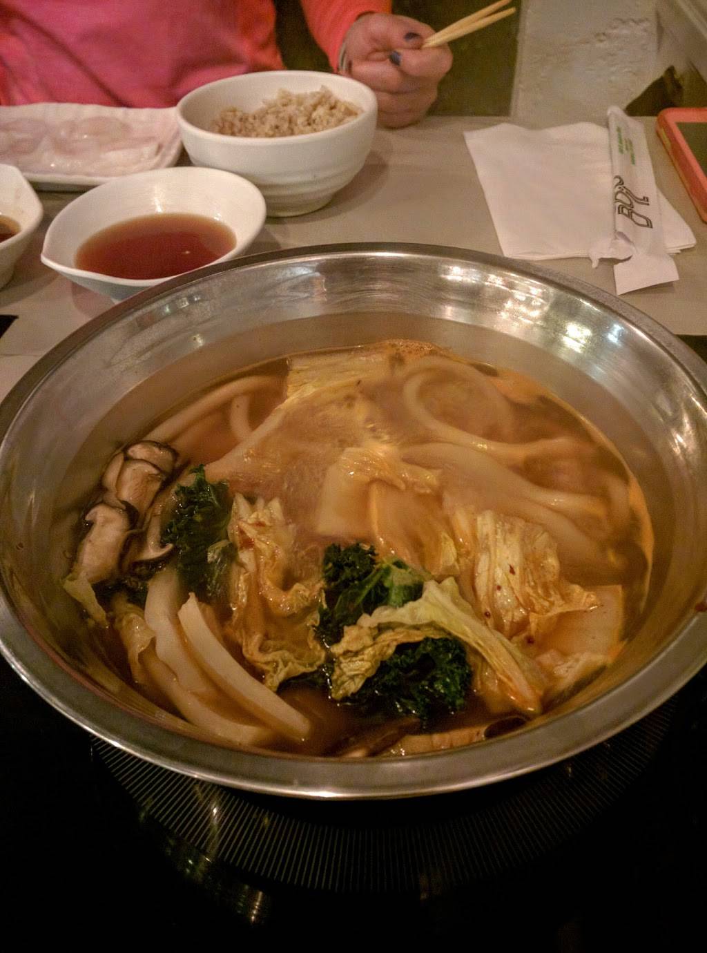 Rolling Boil | restaurant | 440 S Anaheim Blvd #103, Anaheim, CA 92805, USA | 6572087188 OR +1 657-208-7188