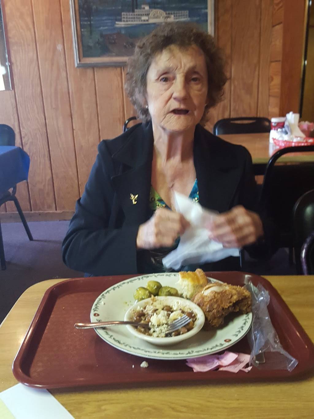 Black Water Restaurant | restaurant | 4320 AL-195, Jasper, AL 35503, USA | 2052652796 OR +1 205-265-2796