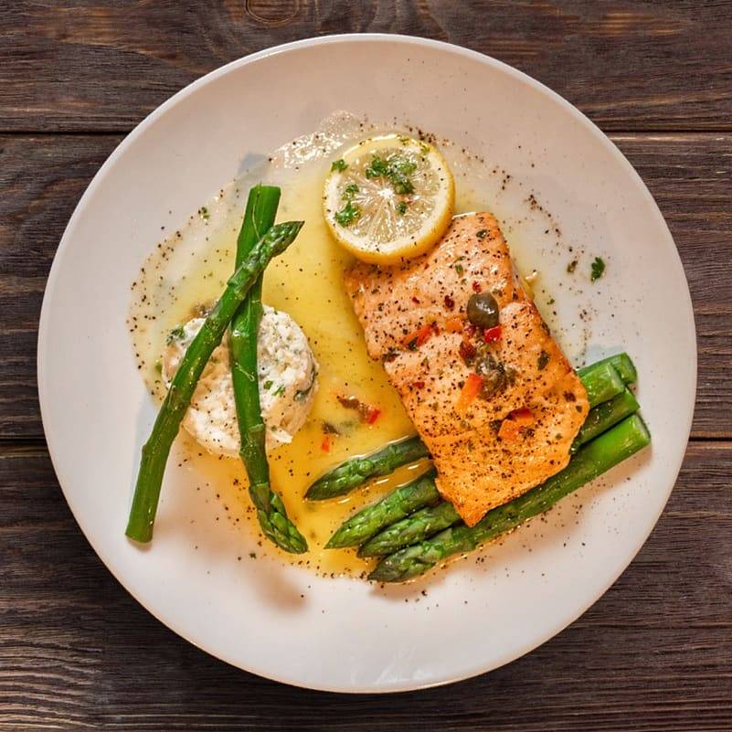 La Piazza Ristorante | restaurant | 5530 Manotick Main St, Manotick, ON K4M, Canada | 6136922587 OR +1 613-692-2587