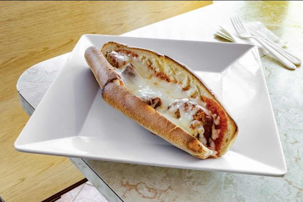 Italian Touch Pizza & Pasta | restaurant | 1547 Arthur Kill Rd, Staten Island, NY 10312, USA | 7189667200 OR +1 718-966-7200