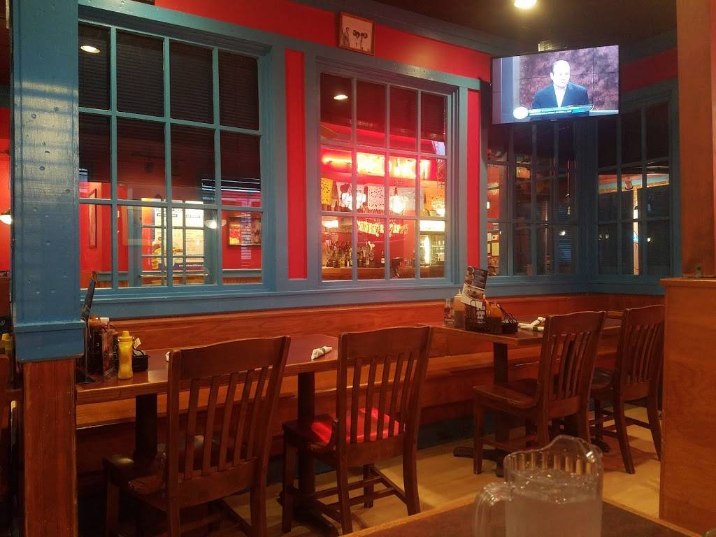 Red Hot & Blue Warrenton | restaurant | 360 Broadview Ave, Warrenton, VA 20186, USA | 5403497100 OR +1 540-349-7100
