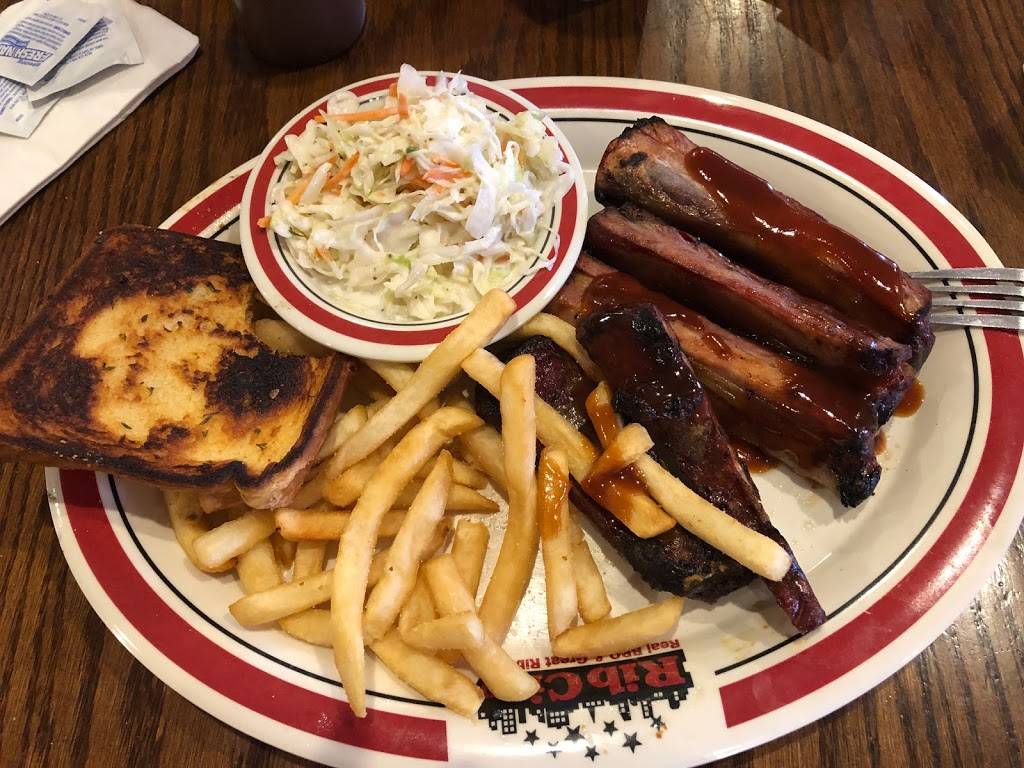 Rib City | restaurant | 80 W Hancock Bridge Pkwy, Cape Coral, FL 33991, USA | 2394580383 OR +1 239-458-0383