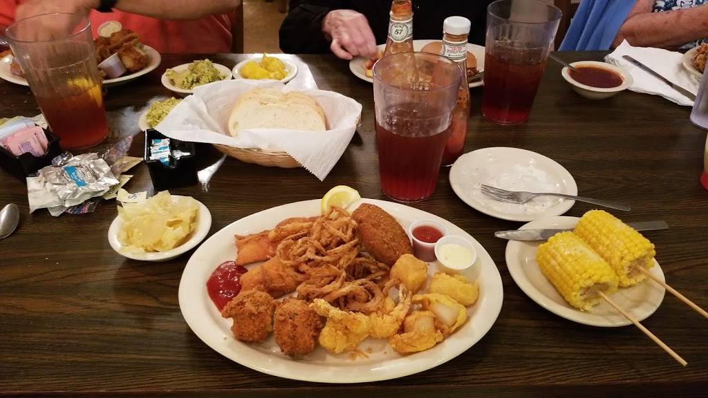 Lloyds Restaurant | restaurant | 5301 US-280, Birmingham, AL 35242, USA | 2059915530 OR +1 205-991-5530