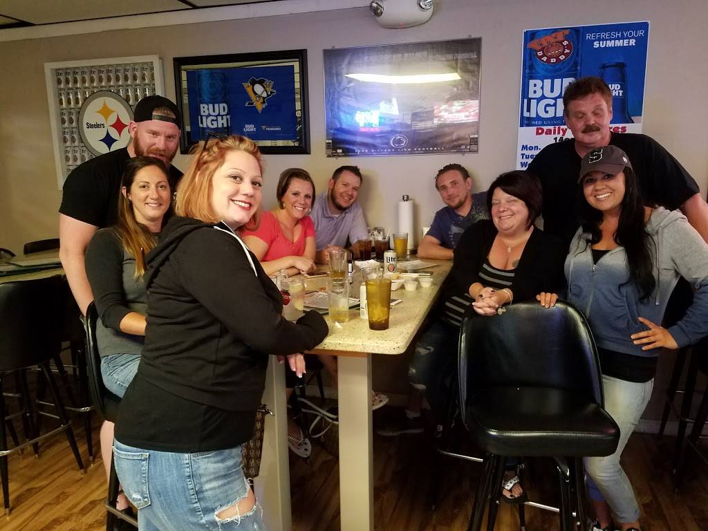 Fat Daddys | restaurant | 200 Pleasant Valley Blvd, Altoona, PA 16602, USA | 8149492727 OR +1 814-949-2727