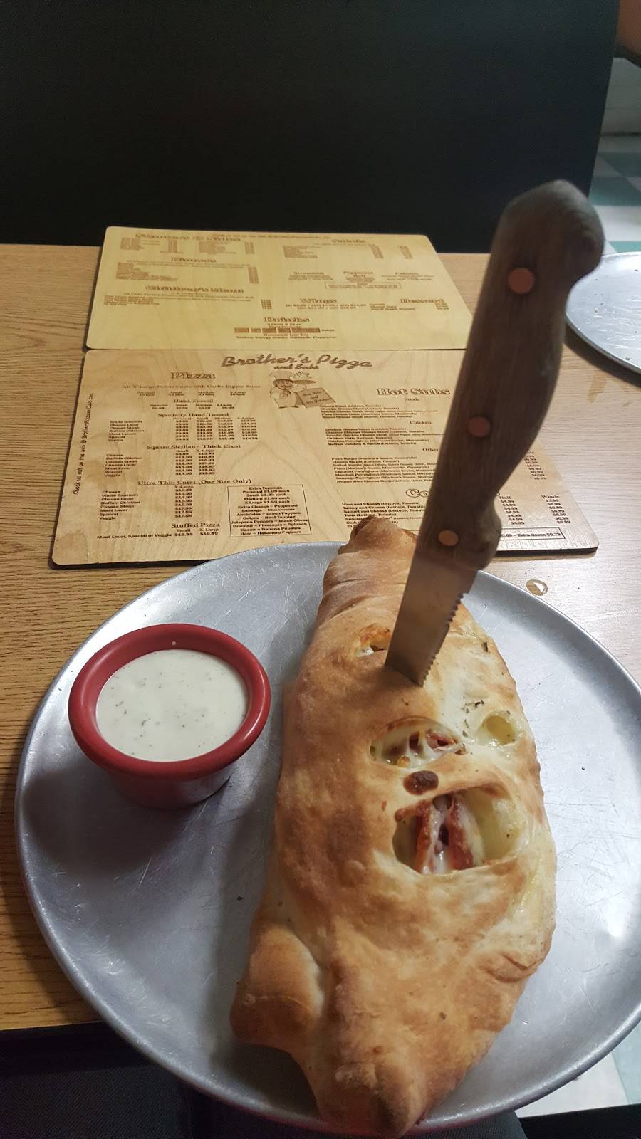 Brothers Pizza and Subs | restaurant | 24842 Old Valley Pike, Maurertown, VA 22644, USA | 5404363777 OR +1 540-436-3777