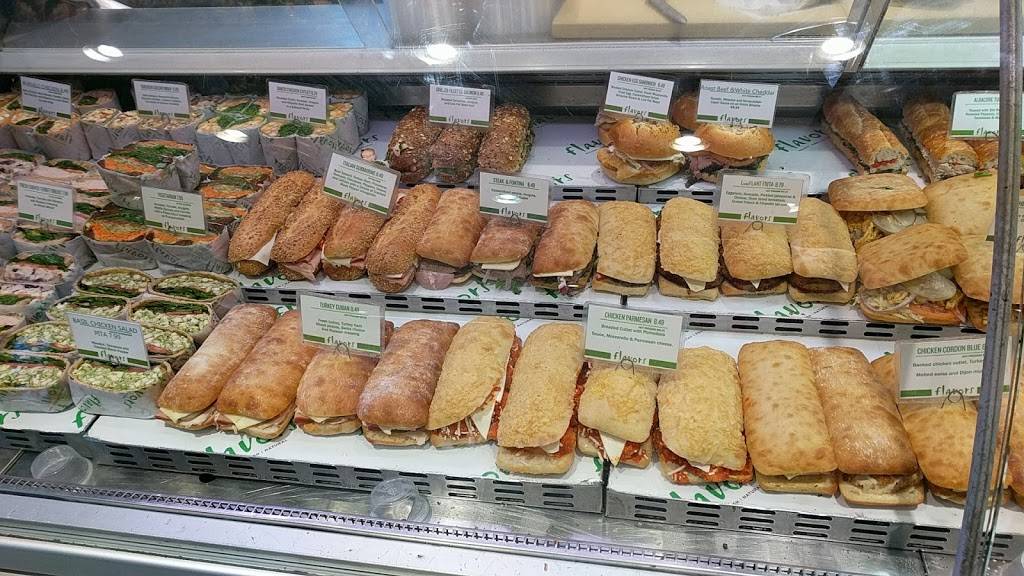 Flavors Cafe | restaurant | 27 Whitehall St, New York, NY 10004, USA | 2122696100 OR +1 212-269-6100