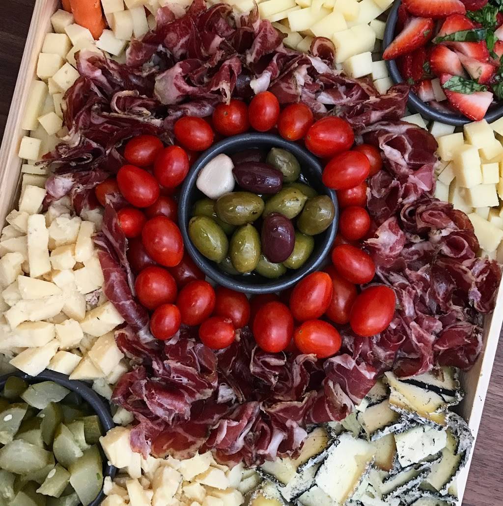 Curds Gourmet Cheese Shop & European Deli | restaurant | 2449 Littleton Main St, Littleton, CO 80120, USA | 7205365600 OR +1 720-536-5600