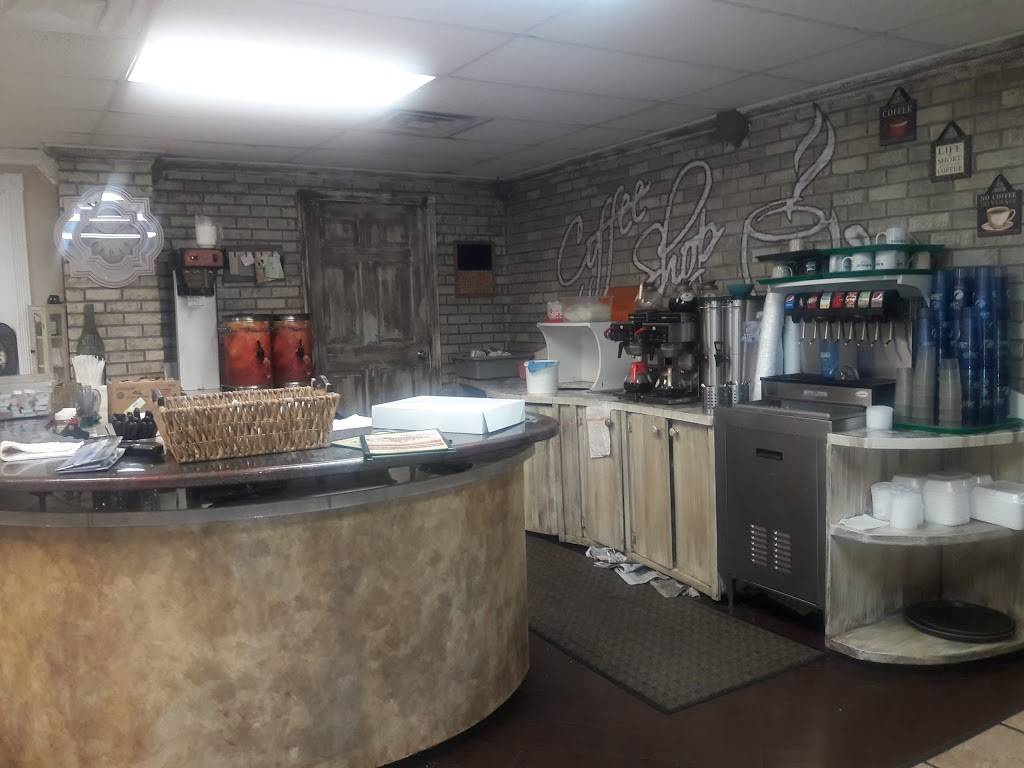 Eagle Lake Family Diner | restaurant | 185 5th St, Eagle Lake, FL 33839, USA | 8632944222 OR +1 863-294-4222