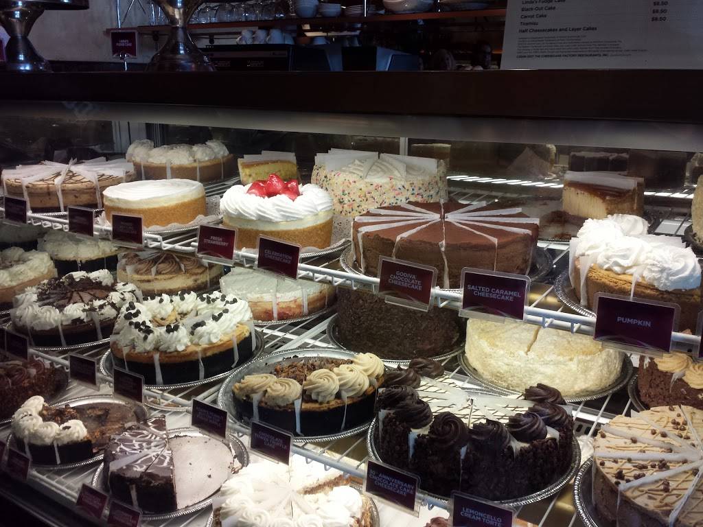 California Pizza Kitchen at Oakridge Mall | restaurant | 925 Blossom Hill Rd Oakridge Mall, San Jose, CA 95123, USA | 4082257188 OR +1 408-225-7188