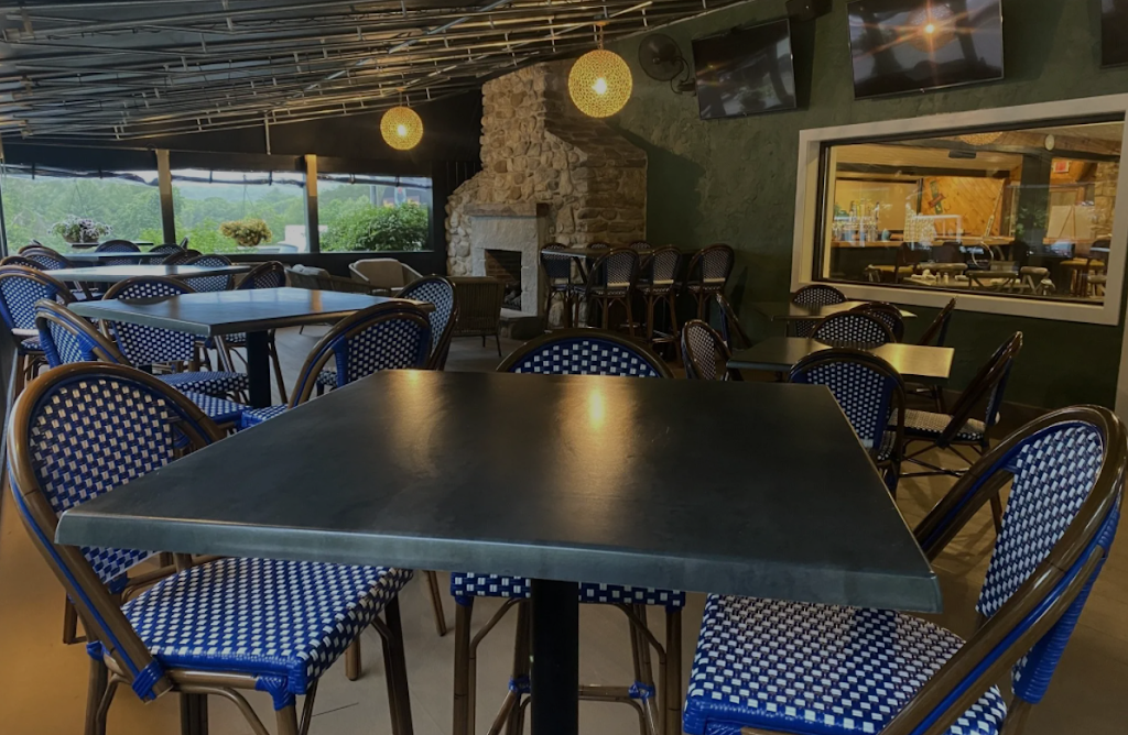 Marleys Pub Wood Fired Pizza | meal takeaway | 146 Park Rd, Putnam, CT 06260, USA | 8609280501 OR +1 860-928-0501