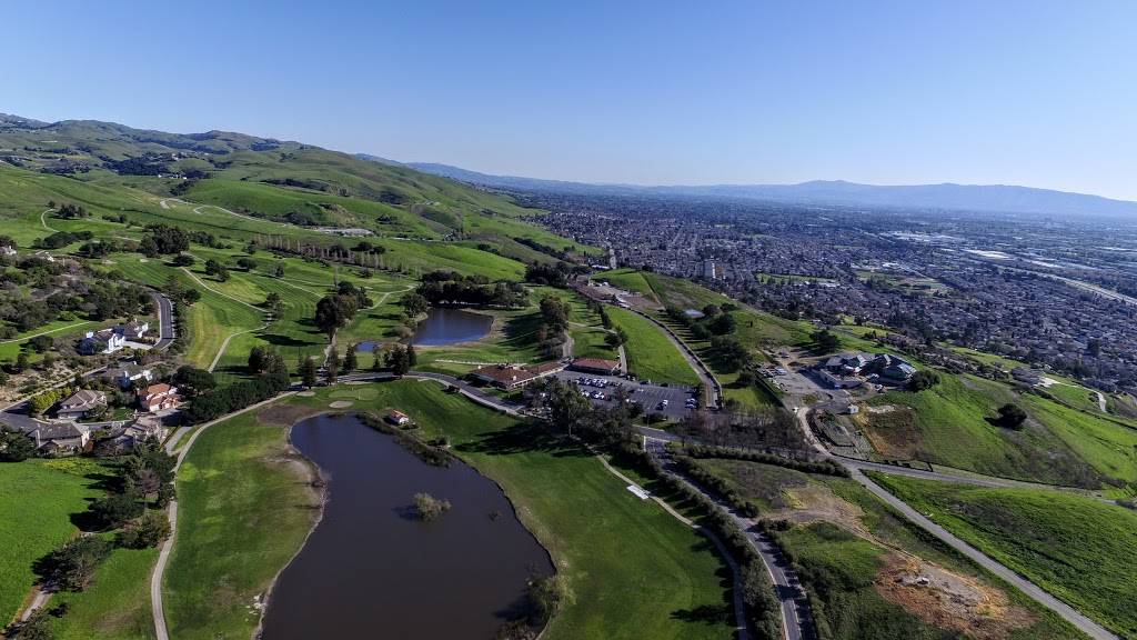 Restaurant Summitpointe Golf | restaurant | 1500 Country Club Dr, Milpitas, CA 95035, USA | 4082622500 OR +1 408-262-2500
