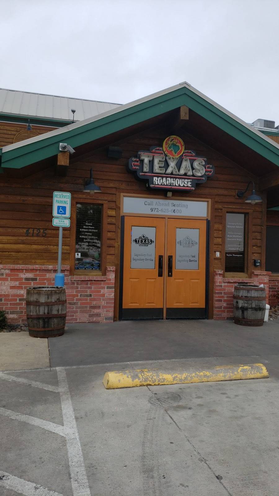 Texas Roadhouse | restaurant | 4125 TX-121, The Colony, TX 75056, USA | 9726256600 OR +1 972-625-6600