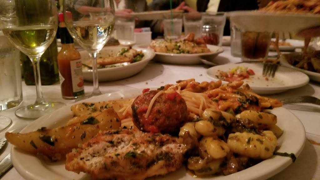 La Scarola | restaurant | 721 W Grand Ave, Chicago, IL 60654, USA | 3122431740 OR +1 312-243-1740